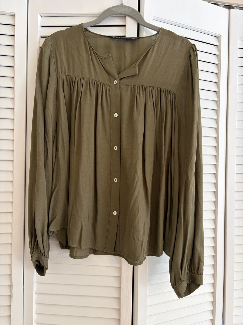 Zara Olive Button-Front Peasant Blouse